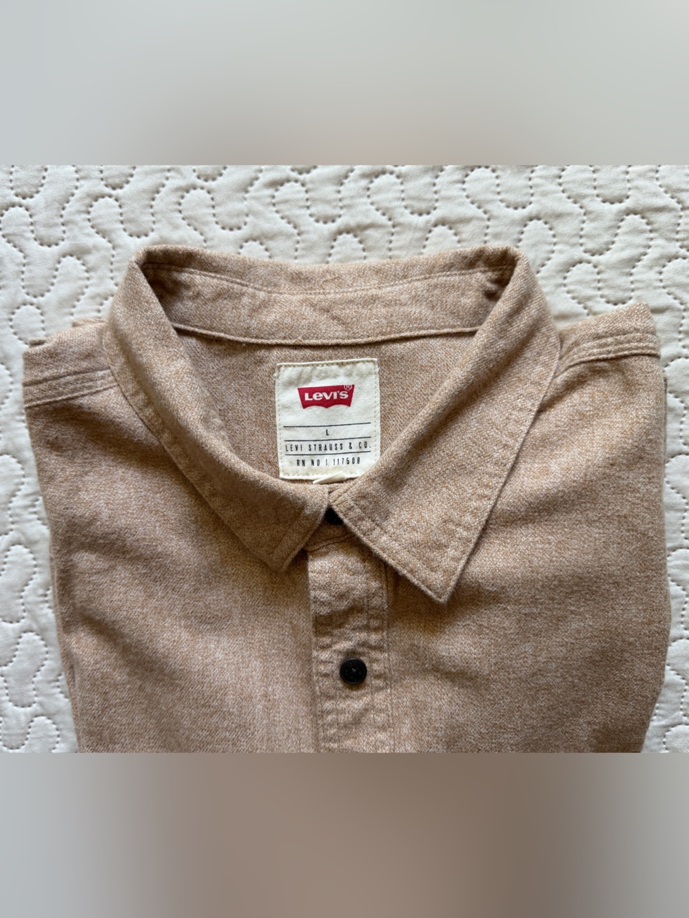 Levi's Men's Tan BeigeButton-Front Shirt 100% Cotton Size Large - Picture 2 of 8